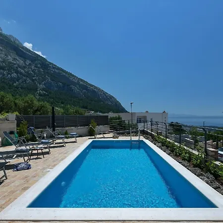 別荘 Moderne Smart Mit Pool Und Meerblick Veliko Brdo