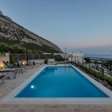 Moderne Smart Mit Pool Und Meerblick * Veliko Brdo